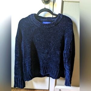 Aeropostale navy blue chenille crop sweater